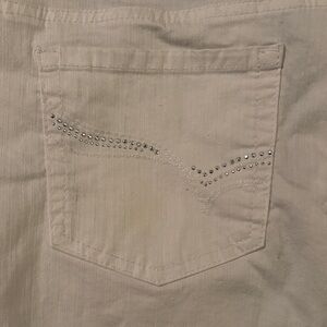 Gloria Vanderbilt Amanda Chic White Jeans with Rhinestone Accents